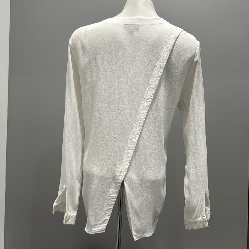 Topshop Split Back Top. 6 - image 1